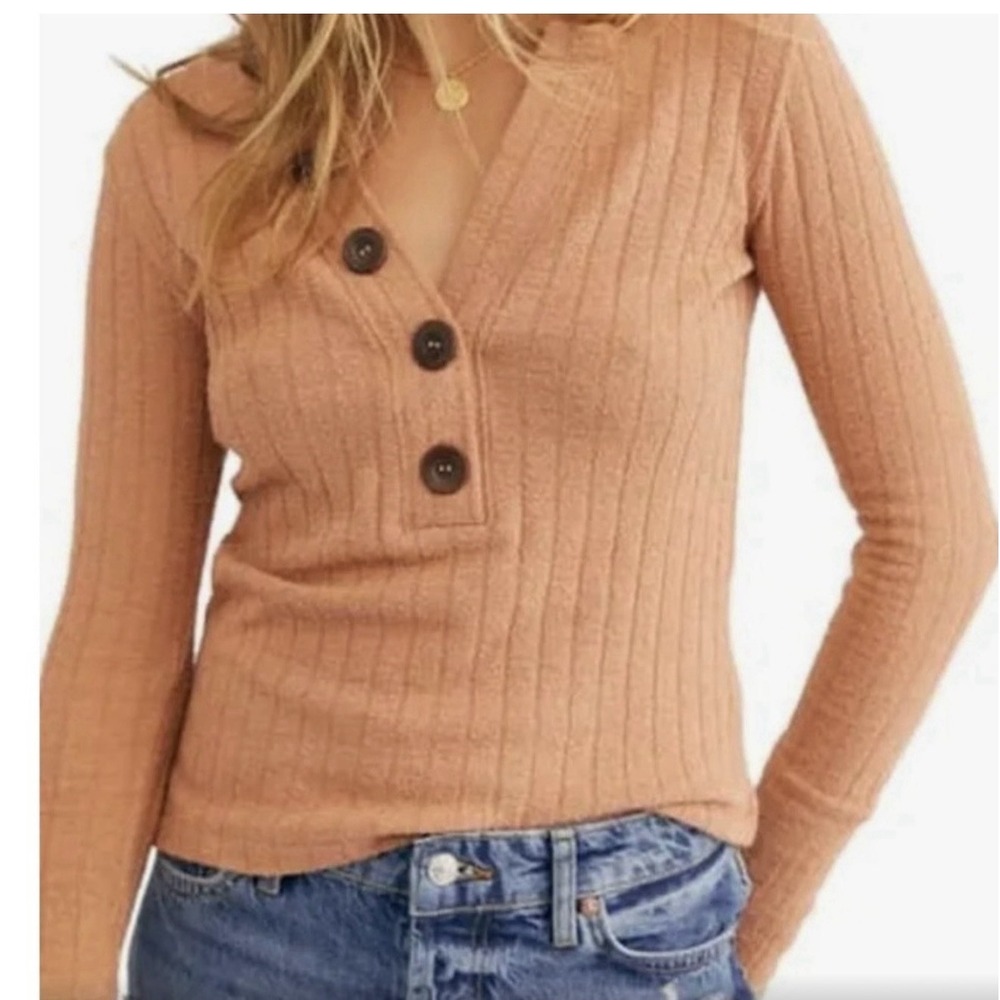 We The Free Oliver Henley Top Long Sleeve Brown M Bohemian Preppy Festival